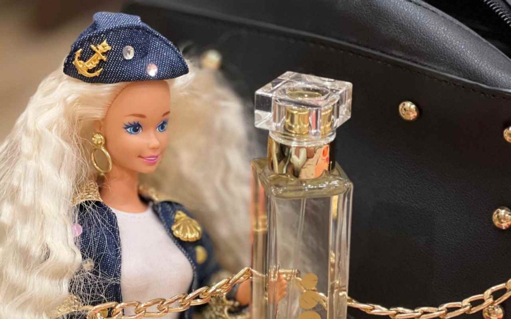 barbika-lutka-parfem